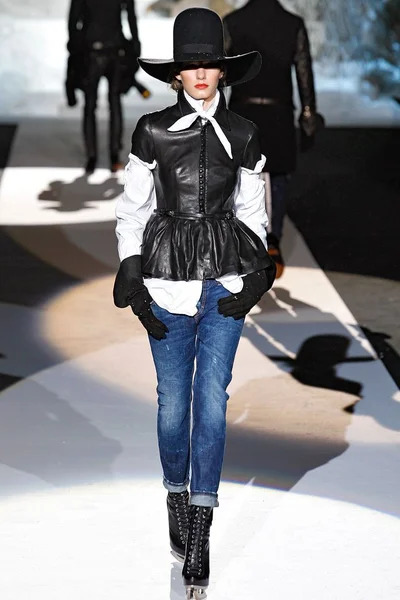 Look 20
